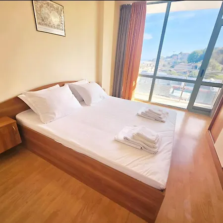 Apartment Sie View 6